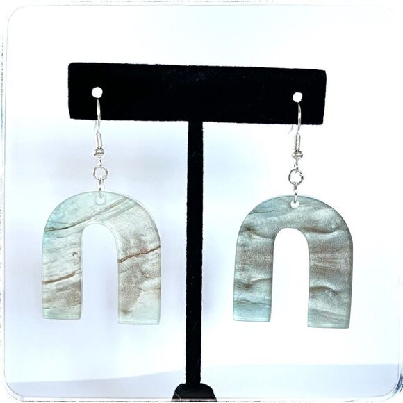 Jewelry - Acrylic handmade earrings 